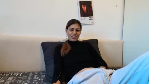 Snapshot of karladreamssex chatting on October 21, 7:31 am Crystyna online show from October 21, 7:31 am