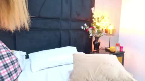 Karla Ortiz  online show from May 14, 12:23 pm