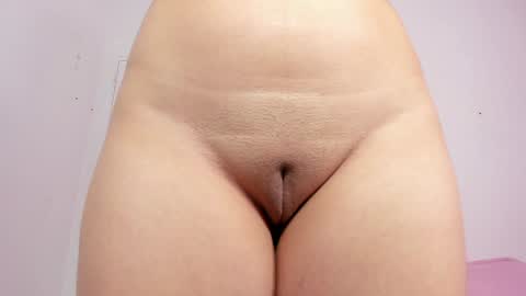 Snapshot of karli_hott chatting on December 24, 5:55 pm Karli online show from December 24, 5:55 pm