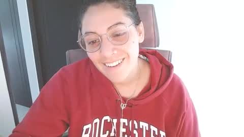 Snapshot of karlie_kloy chatting on September 24, 5:05 pm kloy online show from September 24, 5:05 pm