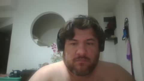 Snapshot of karlmagnus19 chatting on May 1, 5:34 am karlmagnus19 online show from May 1, 5:34 am