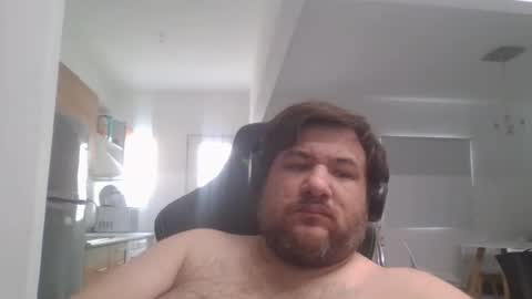 Snapshot of karlmagnus19 chatting on May 3, 7:09 pm karlmagnus19 online show from May 3, 7:09 pm