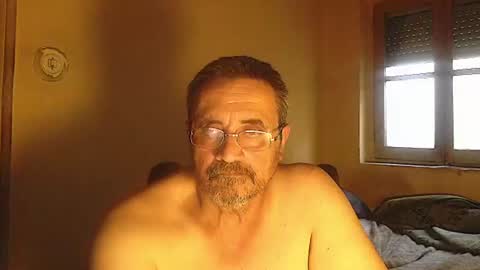 karlpal online show from June 12, 6:40 pm
