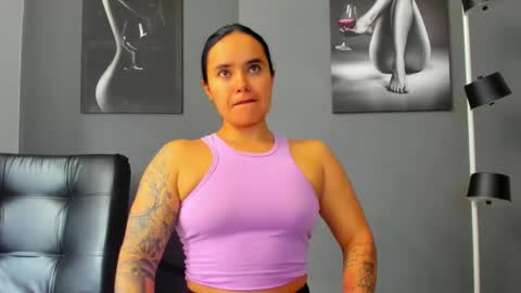   online show from December 2, 4:24 pm