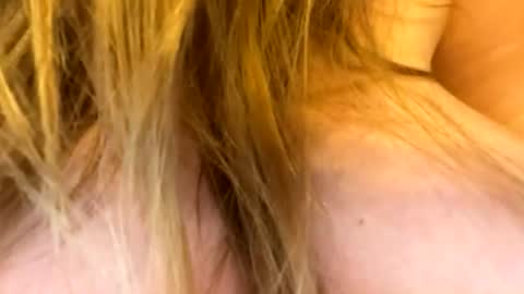 Snapshot of karmacastelli chatting on July 7, 5:17 pm karmacastelli online show from July 7, 5:17 pm