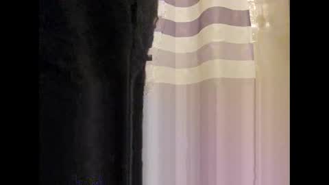 Snapshot of karnyx3 chatting on January 1, 2:42 pm Karlos Montoya online show from January 1, 2:42 pm