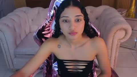 Snapshot of karol1_s chatting on June 24, 2:54 am karol1_s online show from June 24, 2:54 am