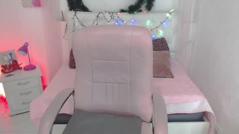 karol online show from December 5, 9:50 pm