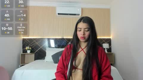 karol_cortes online show from October 14, 1:01 pm