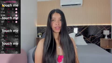 Snapshot of karol_cortes chatting on April 29, 5:30 pm karol_cortes online show from April 29, 5:30 pm