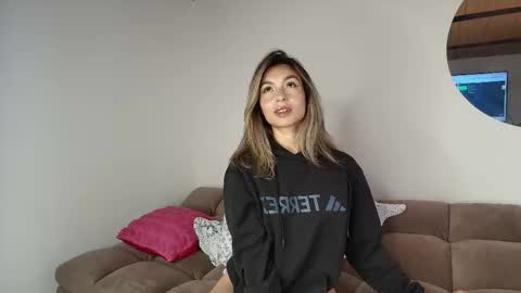 karol_goode online show from February 4, 8:36 pm