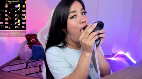 karol online show from December 12, 11:25 pm