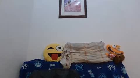 Snapshot of karol_naughty chatting on January 16, 9:05 am    online show from January 16, 9:05 am