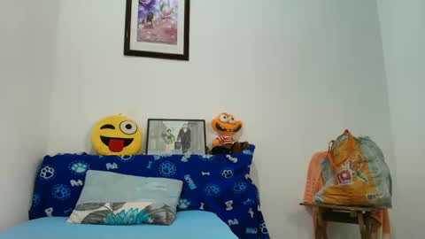 Snapshot of karol_naughty chatting on February 1, 3:30 am    online show from February 1, 3:30 am