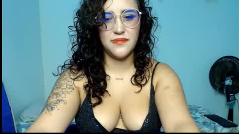 Snapshot of karol_naughty chatting on September 9, 8:47 am    online show from September 9, 8:47 am