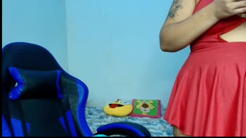 Snapshot of karol_naughty chatting on September 11, 10:48 am    online show from September 11, 10:48 am