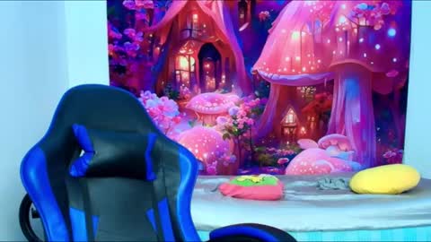 Snapshot of karol_naughty chatting on September 30, 12:32 pm    online show from September 30, 12:32 pm