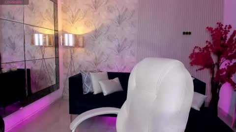karol_priston online show from June 4, 3:12 am