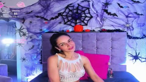 Snapshot of karol_rose12 chatting on October 30, 9:59 pm Karol online show from October 30, 9:59 pm