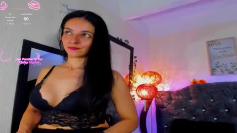Snapshot of karol_rose12 chatting on November 29, 11:19 pm Karol online show from November 29, 11:19 pm