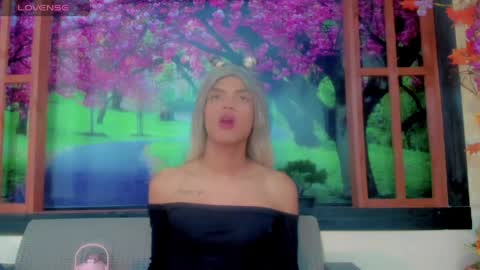 karol Vanessa   online show from April 1, 11:22 am