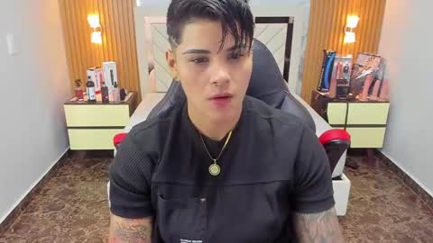 Snapshot of karolandluna chatting on October 2, 2:29 am Karol and Luna online show from October 2, 2:29 am