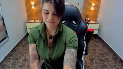 Karol and Luna online show from February 16, 7:10 pm