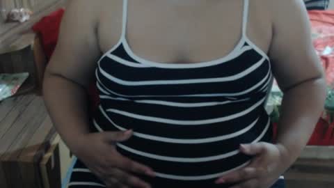 karolbb21 online show from April 4, 12:13 pm