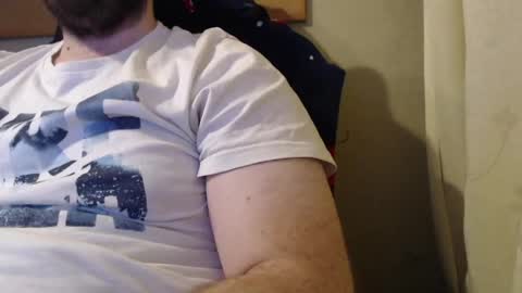 Snapshot of karolhorny96 chatting on April 15, 9:59 pm Karol online show from April 15, 9:59 pm