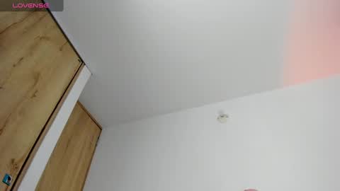 karolina_evans online show from September 16, 12:17 pm