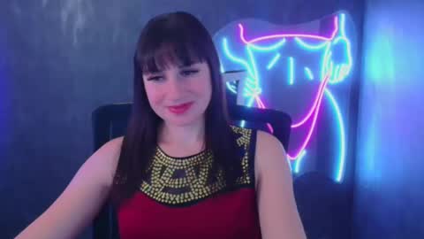 Caroline online show from December 2, 9:56 am