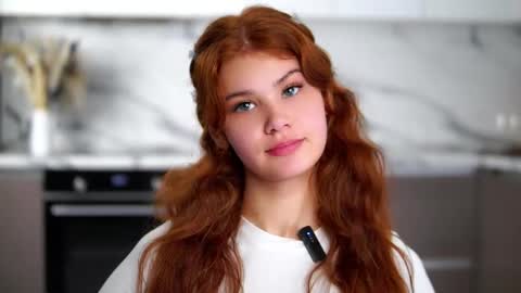 lina online show from December 3, 2:15 pm