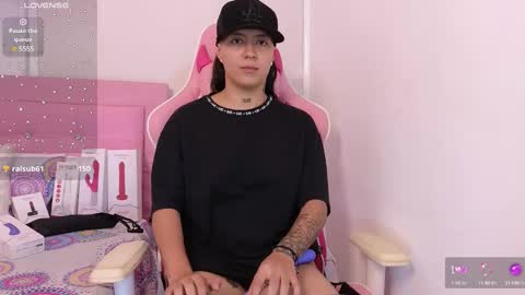 Karol online show from March 6, 7:54 pm