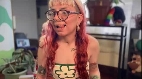 Snapshot of karterspice chatting on October 27, 1:15 pm Karter online show from October 27, 1:15 pm