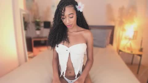 Kary Moon online show from February 9, 8:24 pm