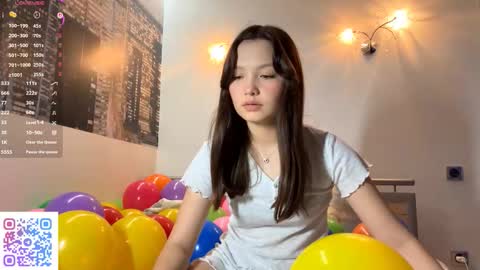 Kira online show from September 12, 9:42 am