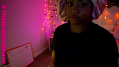 Snapshot of kat2025 chatting on October 26, 1:44 am BriannaBrave online show from October 26, 1:44 am