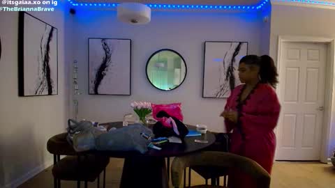 BriannaBrave online show from March 8, 6:17 am