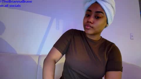 BriannaBrave online show from March 25, 1:00 am