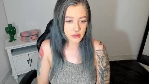 Alicia online show from October 13, 5:18 am