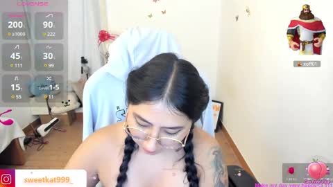 Kat       online show from February 1, 7:13 pm