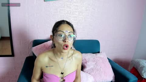 Snapshot of kat_santana chatting on April 11, 8:57 pm Kat Santana online show from April 11, 8:57 pm
