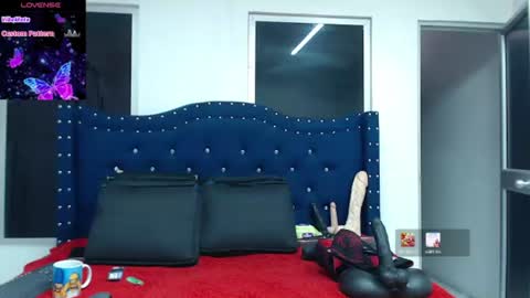 katalella_22 online show from June 25, 10:14 pm