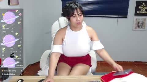 Snapshot of kataley4 chatting on December 13, 3:05 am kataley4 online show from December 13, 3:05 am