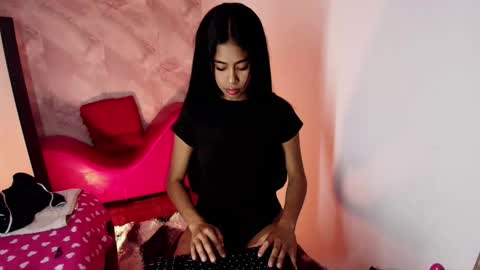 Snapshot of kataleyaalenan chatting on October 16, 3:24 pm kataleyaalenan online show from October 16, 3:24 pm