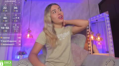 Snapshot of kataliina_18 chatting on January 4, 5:58 pm Kat online show from January 4, 5:58 pm