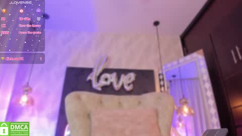 Snapshot of kataliina_18 chatting on February 25, 3:05 pm Kat online show from February 25, 3:05 pm