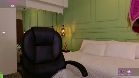 Kat online show from March 19, 11:47 am