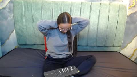 Katalina online show from March 4, 9:54 pm