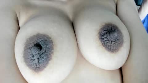 Snapshot of katalina_hot45 chatting on January 5, 5:51 pm katalina_hot45 online show from January 5, 5:51 pm